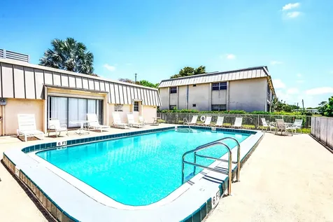 10821 N Military Trail Palm Beach Gardens FL 33410