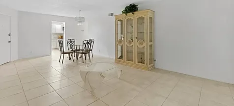10821 N Military Trail Palm Beach Gardens FL 33410