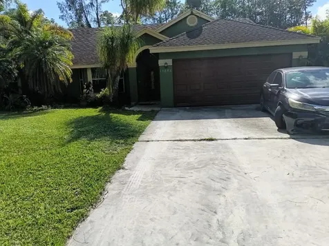 15886 85th Road The Acreage FL 33470