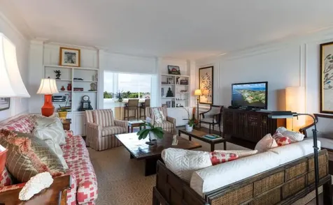 389 S Lake Drive Palm Beach FL 33480