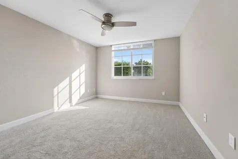167 Yacht Club Way Hypoluxo FL 33462
