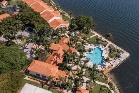 167 Yacht Club Way Hypoluxo FL 33462