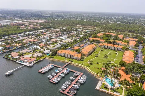 167 Yacht Club Way Hypoluxo FL 33462