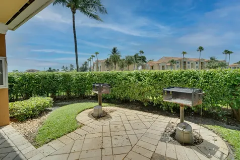 167 Yacht Club Way Hypoluxo FL 33462