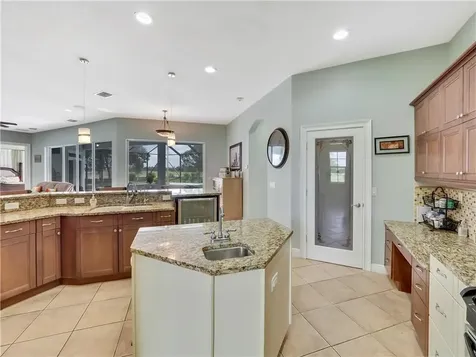 6405 Lily Lane Vero Beach FL 32968