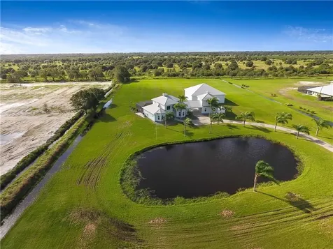 6405 Lily Lane Vero Beach FL 32968