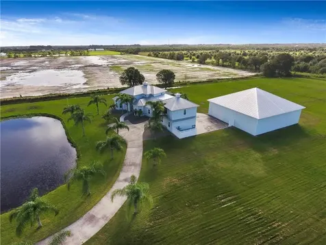 6405 Lily Lane Vero Beach FL 32968