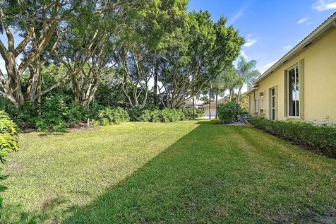7713 Sandhill Court West Palm Beach FL 33412