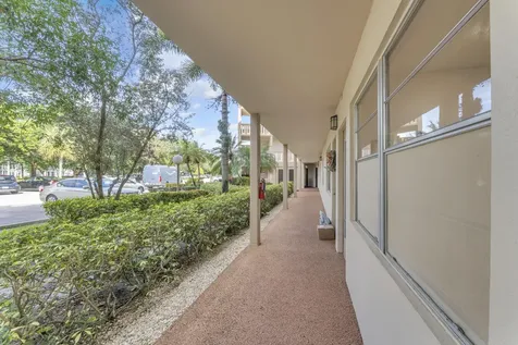 3003 Portofino Isle Coconut Creek FL 33066