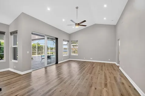 4393 Hunting Trail Lake Worth FL 33467