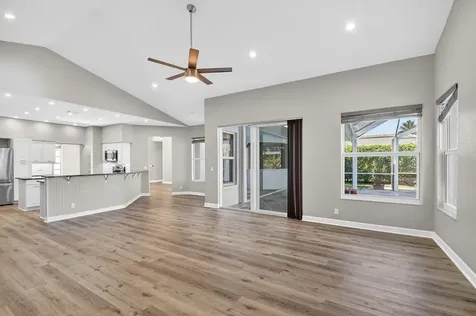 4393 Hunting Trail Lake Worth FL 33467