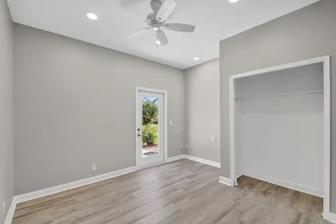 4393 Hunting Trail Lake Worth FL 33467