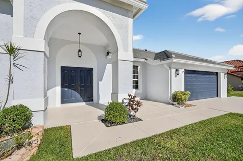 4393 Hunting Trail Lake Worth FL 33467