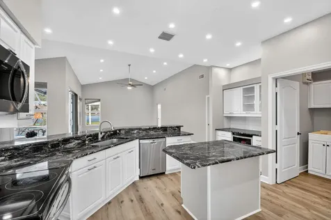 4393 Hunting Trail Lake Worth FL 33467