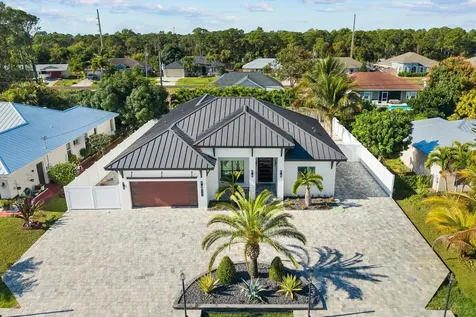 3291 Se West Snow Road Port Saint Lucie FL 34984
