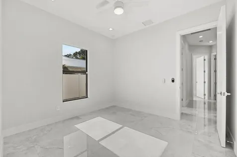 3291 Se West Snow Road Port Saint Lucie FL 34984