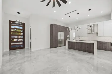 3291 Se West Snow Road Port Saint Lucie FL 34984