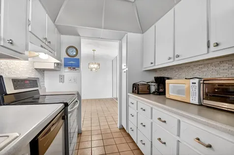 7293 W Oakridge Circle Lake Worth FL 33462