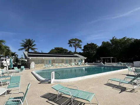 2204 Lake Osborne Drive Lake Worth Beach FL 33461