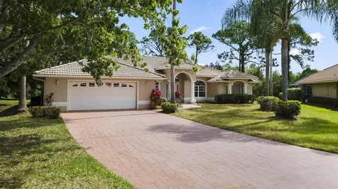 1698 Sw Mockingbird Drive Port Saint Lucie FL 34986