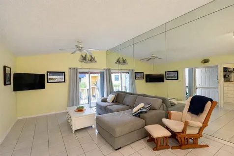 141 Waterside Drive Hypoluxo FL 33462