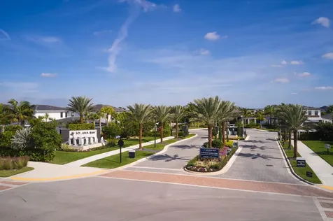 12553 Solana Bay Circle Palm Beach Gardens FL 33412