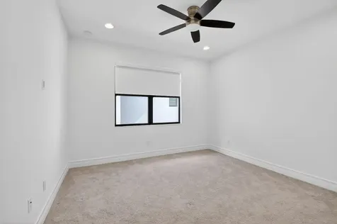 9087 Chauvet Way Boca Raton FL 33496