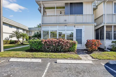258 Monaco F Delray Beach FL 33446