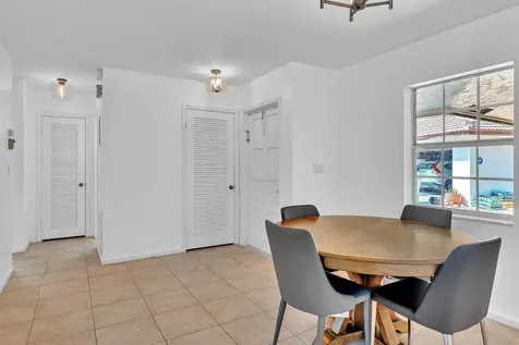 313 NW 42nd Street Boca Raton FL 33431