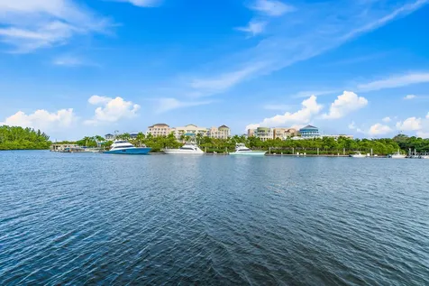 111 Fishermans Way Jupiter FL 33477
