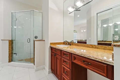 111 Fishermans Way Jupiter FL 33477