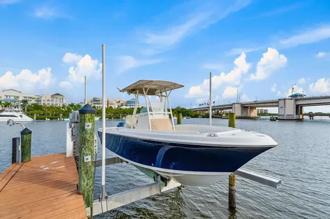 111 Fishermans Way Jupiter FL 33477