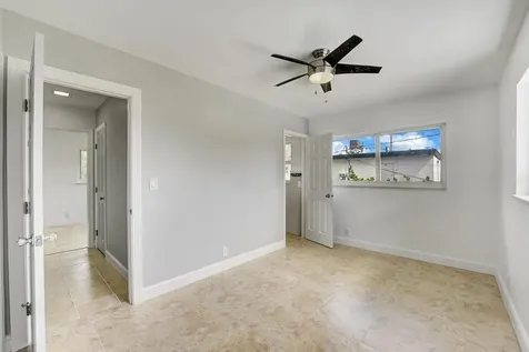 208 NW 1st Street Boynton Beach FL 33435