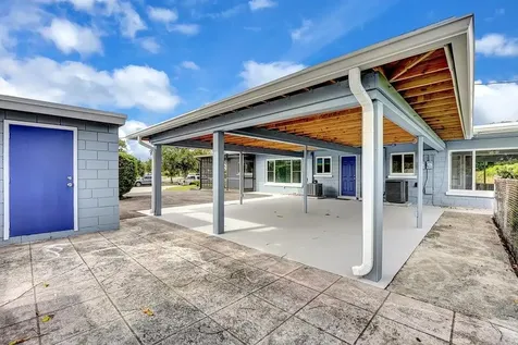 208 NW 1st Street Boynton Beach FL 33435