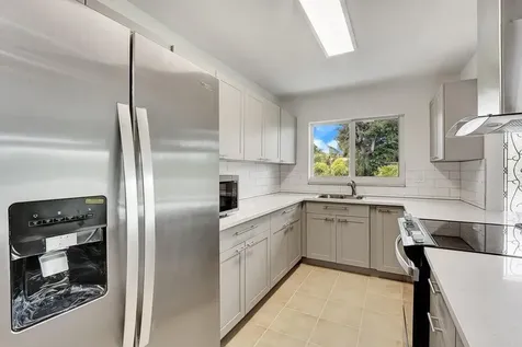 208 NW 1st Street Boynton Beach FL 33435