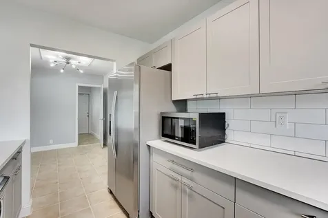 208 NW 1st Street Boynton Beach FL 33435