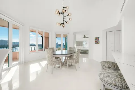 140 Se 5th Avenue Boca Raton FL 33432