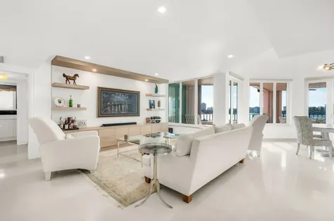 140 Se 5th Avenue Boca Raton FL 33432