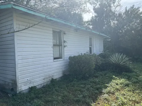 1755 39th Street Vero Beach FL 32960