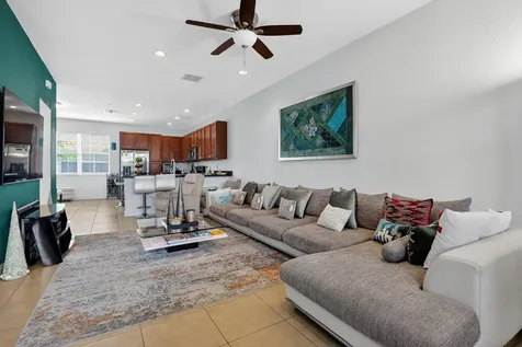 2705 SW 119th Way Miramar FL 33025