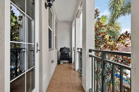 2705 SW 119th Way Miramar FL 33025