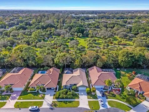 9055 Cypress Hollow Drive Palm Beach Gardens FL 33418