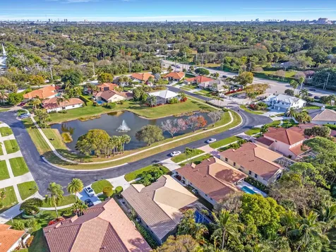 9055 Cypress Hollow Drive Palm Beach Gardens FL 33418