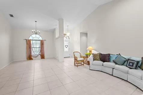 9055 Cypress Hollow Drive Palm Beach Gardens FL 33418