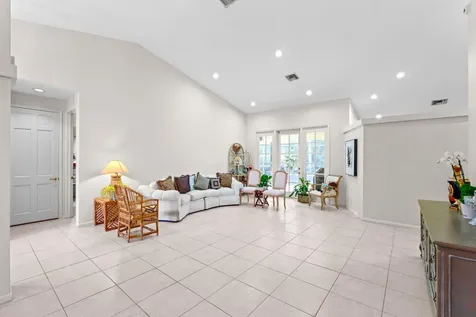 9055 Cypress Hollow Drive Palm Beach Gardens FL 33418