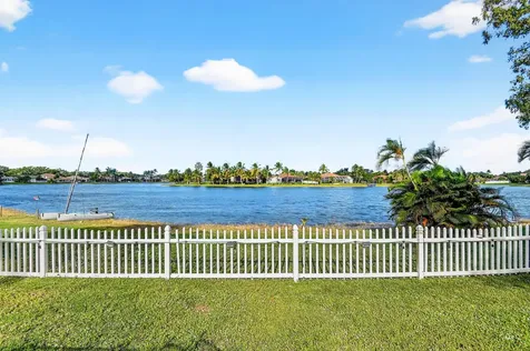 7745 Springfield Lake Drive Lake Worth FL 33467