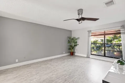 5545 Lakeview Mews Terrace Boynton Beach FL 33437