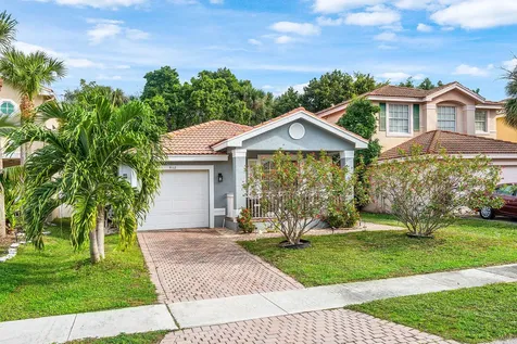 5112 Aurora Lake Circle Greenacres FL 33463