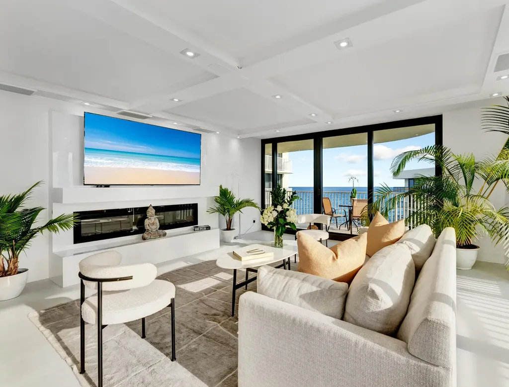 3360 S Ocean Boulevard Palm Beach FL 33480