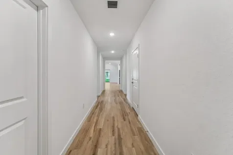 1401 Sw Oriole Lane Port Saint Lucie FL 34953